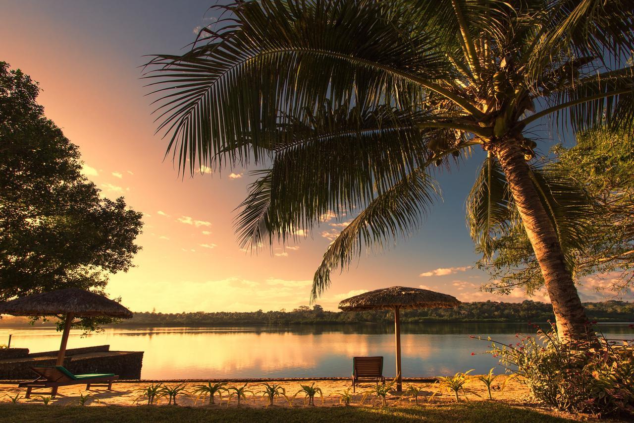 Poppy'S On The Lagoon Port Vila Ngoại thất bức ảnh